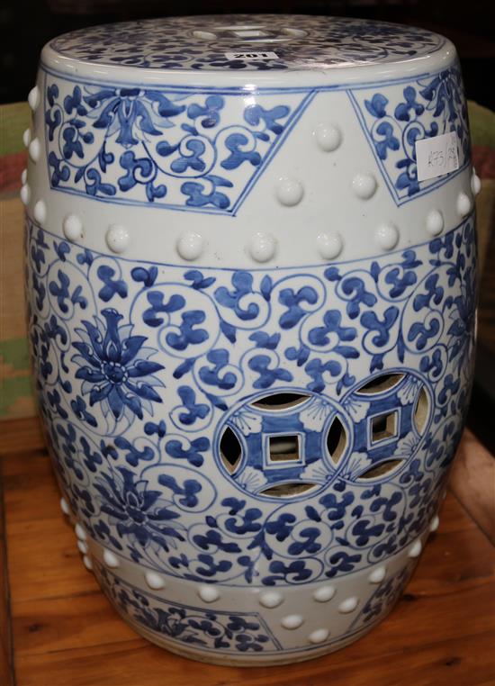 A pair of Chinese blue and white garden seats, H.46.5cm